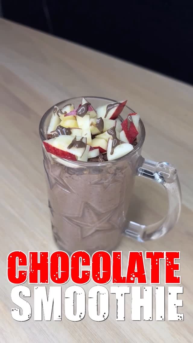 Instagram post by @proudopinions for Pintola. Caption reads: Smoothie🍫
.
.
.
In this video I’ll be trying to....