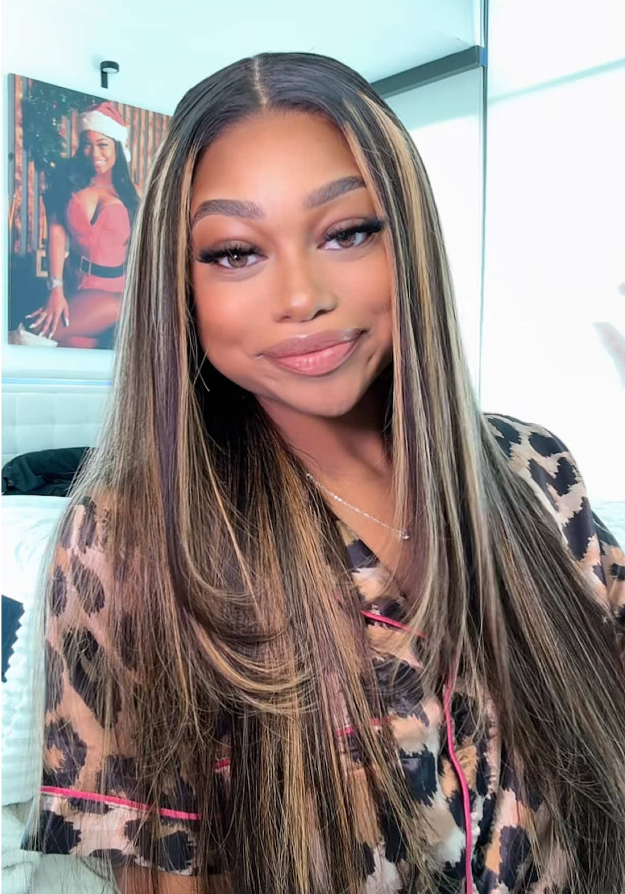 TikTok post by @ashcashcc for Wavymy Hair. Caption reads: @Wavymy hair @Wavymyhair click orange cart! 🛒 .