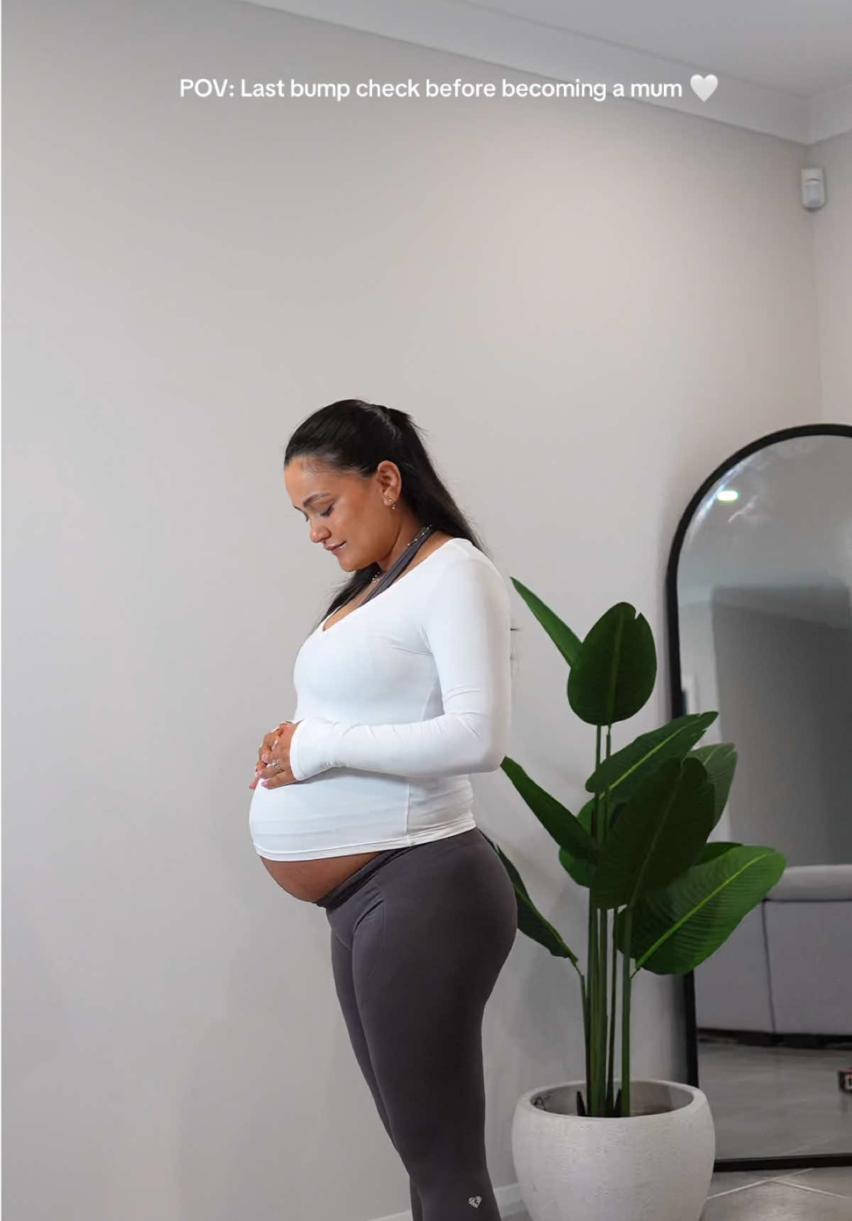 TikTok post by @yammuna11 for Women's Best. Caption reads: Did this @Women‘s Best haul one day before....