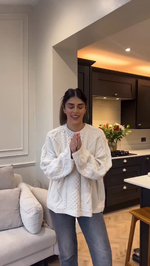 Instagram post by @___irsa___ for SuperSavvyMe. Caption reads: Ad| If you leave Iftar prep last minute like me....