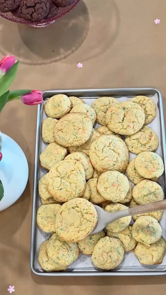 Instagram post by @ginaammarie for Betty Crocker. Caption reads: [...] into a cafe for the day !!💌 I made....
