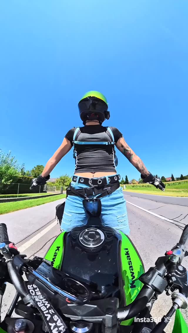 Instagram post by @_kawa.katy for MotoLoot. Caption reads: ✨ Summer’s almost over – but the deals just....