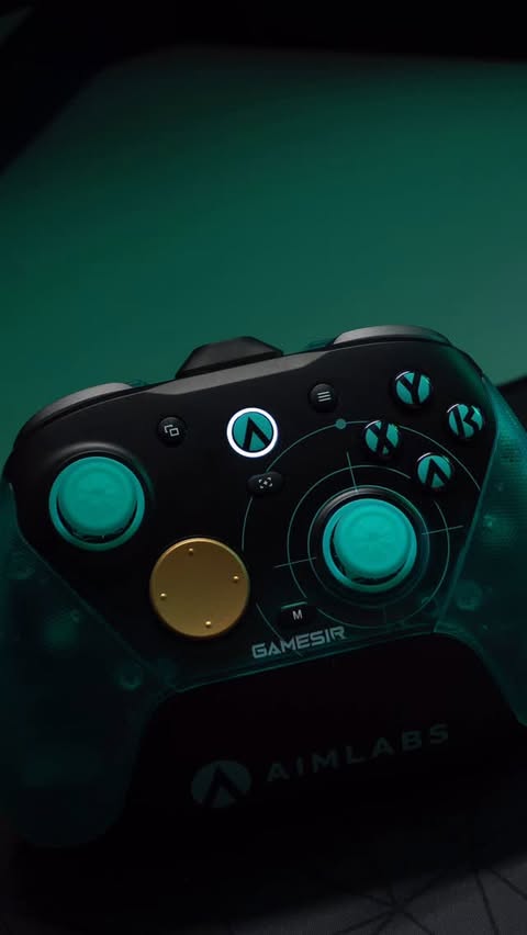 Instagram post by @luksetups for GameSir. Caption reads: Level up your gameplay with the GameSir G7 Pro 8K....