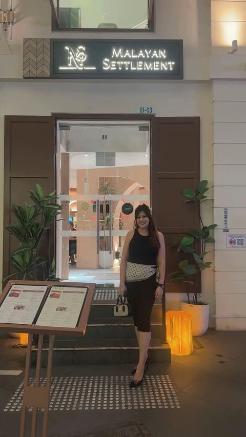 Instagram post by @singaporedirectory for Food & Travel Directory. Caption reads: Looking for your next dinner spot in Singapore?....