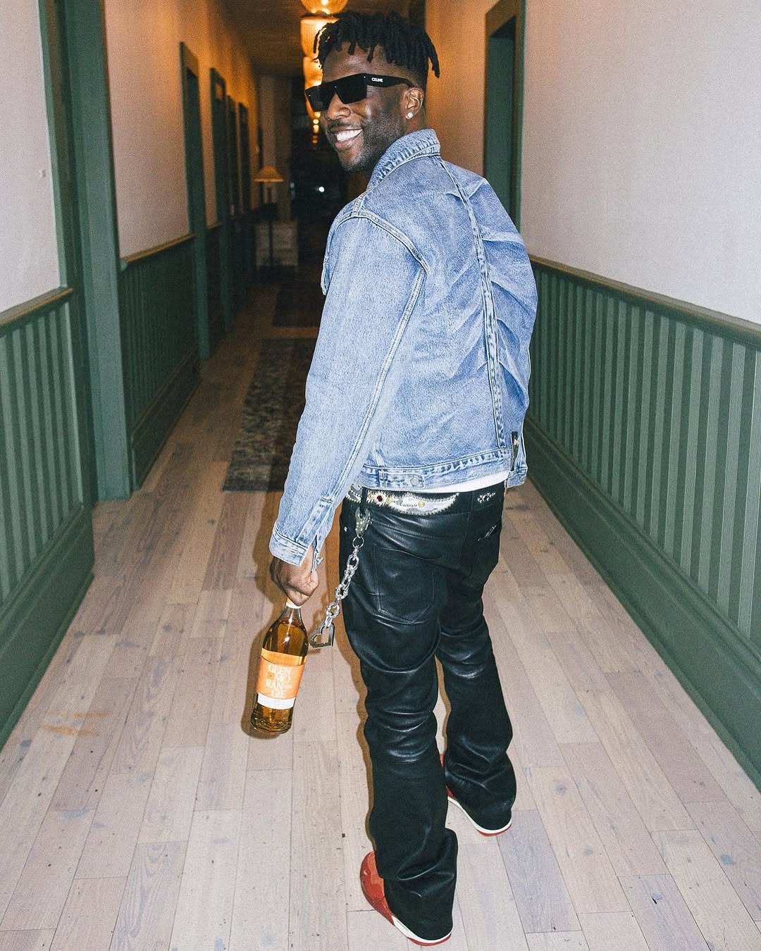 Instagram post by @nigelsylvester for Glenmorangie. Caption reads: [...] Super Bowl weekend right with @Glenmorangie....