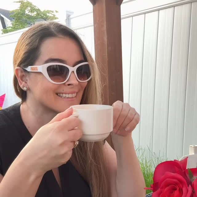 Instagram post by @amerikada_hayattt for Malacasa. Caption reads: [...] your coffee moments with these stunning....