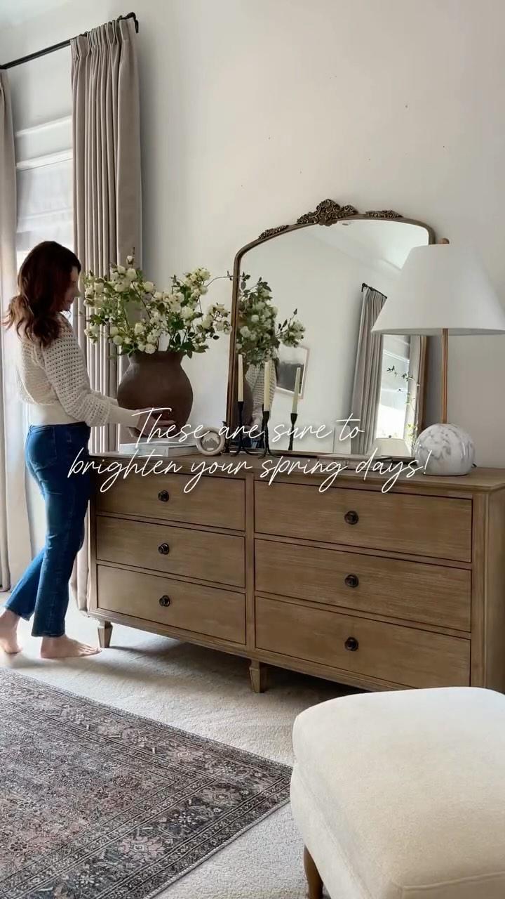 Instagram post by @coryell.home for Afloral. Caption reads: Because they brightened mine! 😍 Comment SPRING....