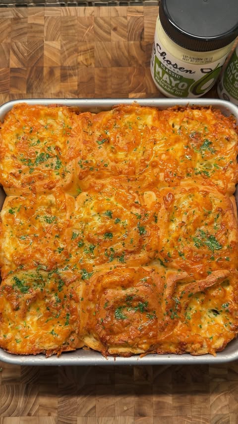 Instagram post by @erinscozykitchen for Chosen Foods. Caption reads: [...] soft and fluffy and made w @chosenfoods 100%....