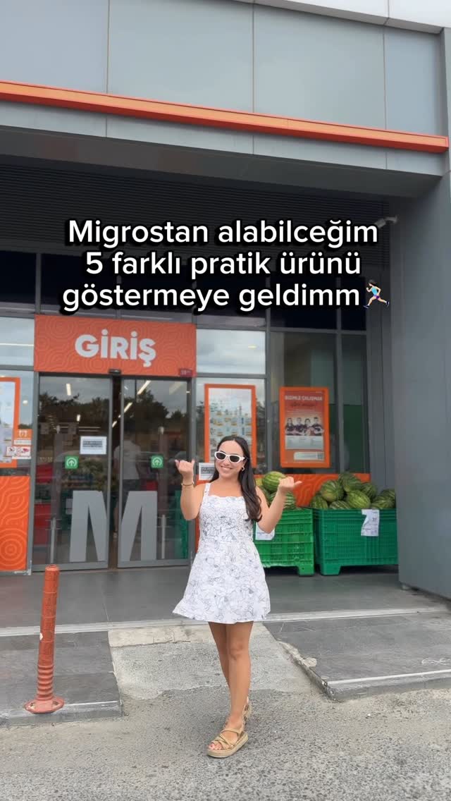 Instagram post by @zeeliiiissss for Migros. Caption reads: Migros turu = mutluluk turu 🛒✨ Bugün favori....