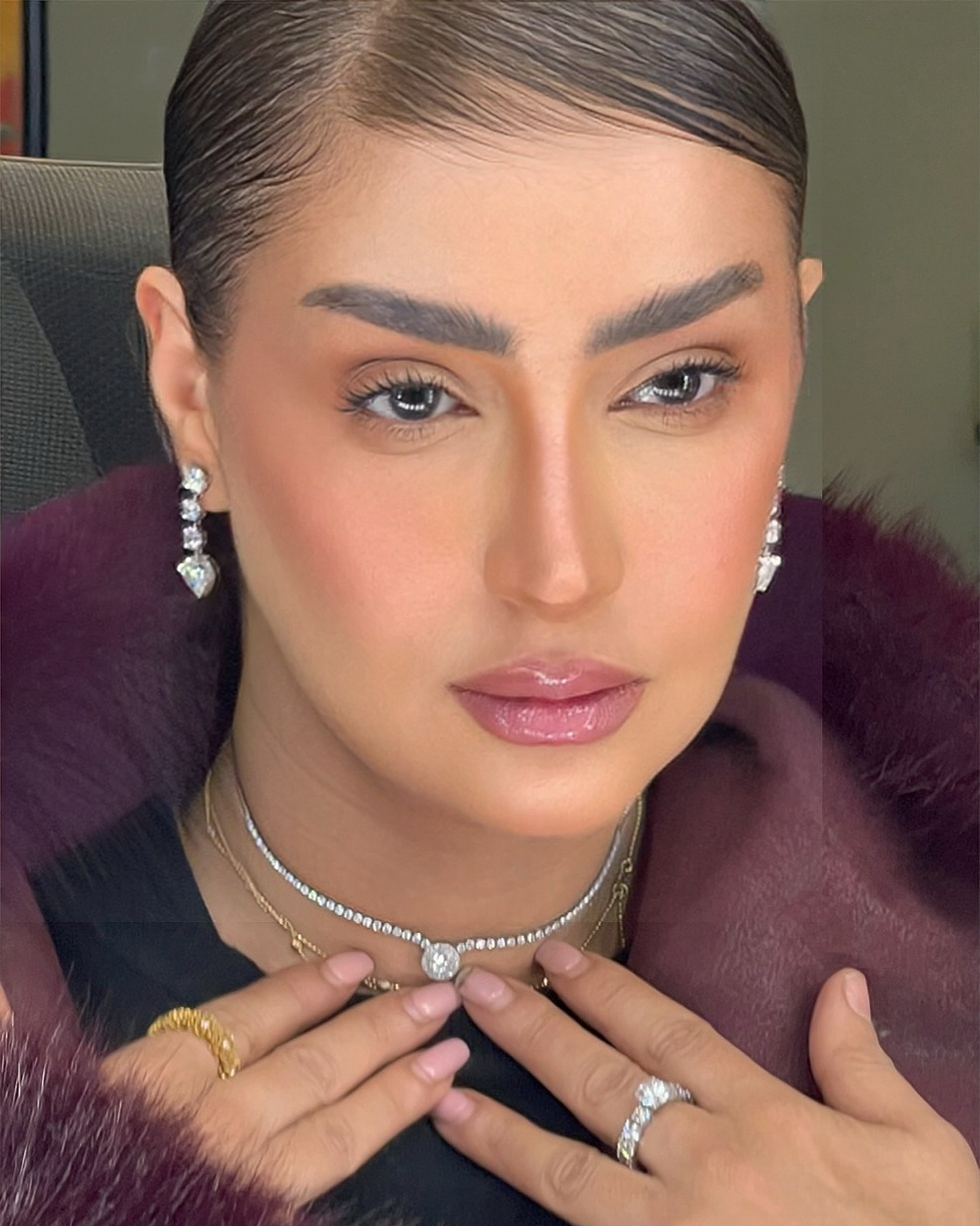 Instagram post by @nehal_alaleemy for Yasso. Caption reads: No Makeup makeup ✋🏾 اسرع ميكب فى ٥  دقايق لوك عيد....