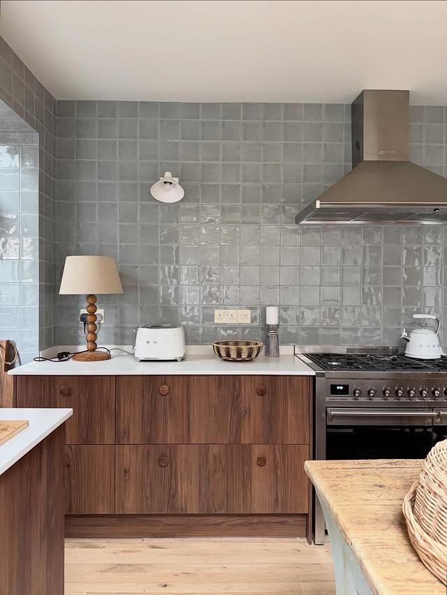 Instagram post by @_lisa_dawson_ for Smeg Italia. Caption reads: ad 🩵🤎 It’s taken a while but my kitchen is....