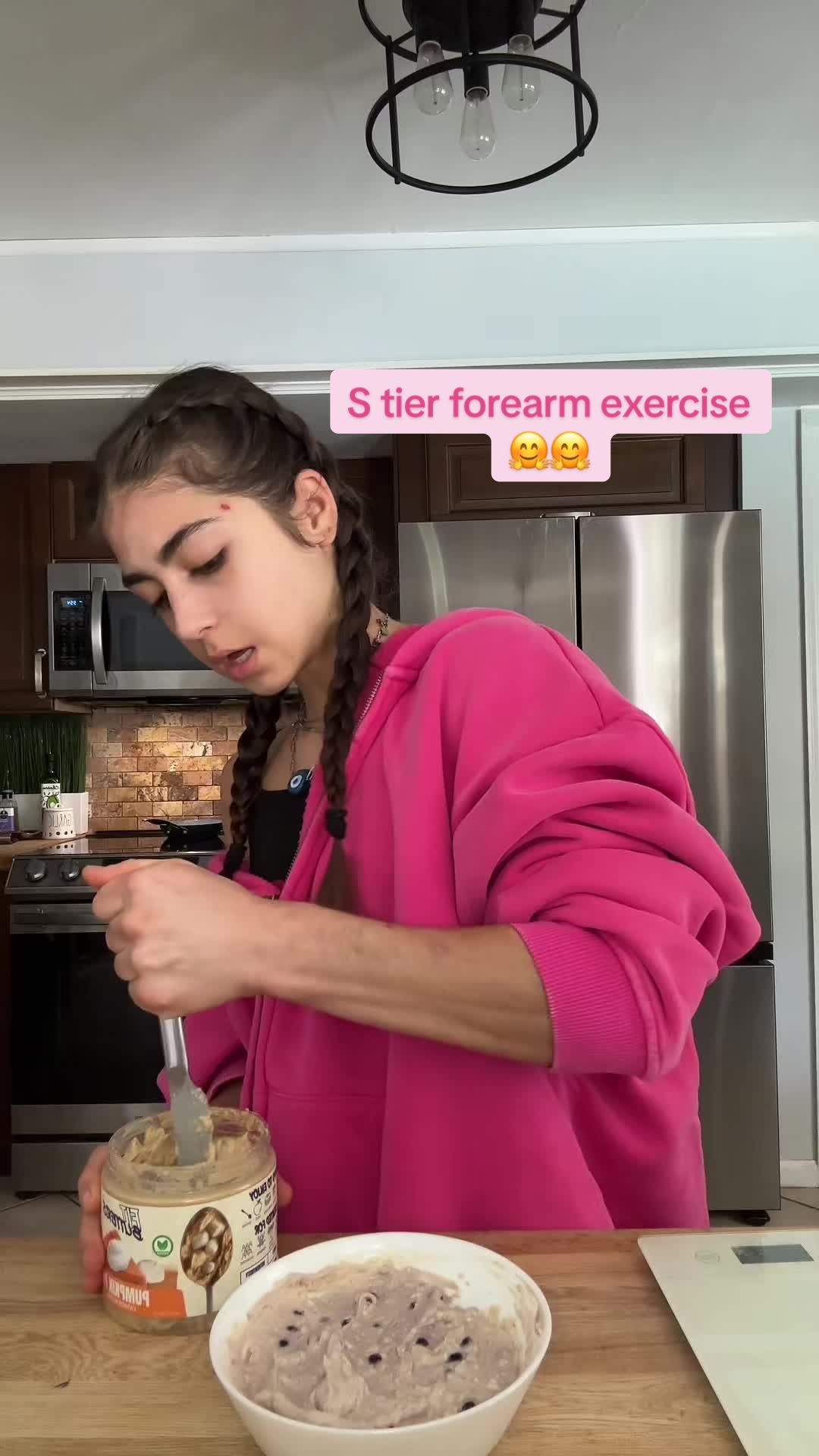 TikTok post by @kaylifts4ever for FIt Butters. Caption reads: basically how to get forearms 101 no glue no....