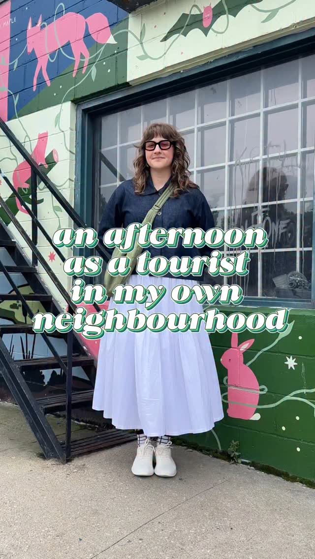 Instagram post by @readwritethrift for Allbirds. Caption reads: Comfy & sustainable & perfect for a day (or days!)....