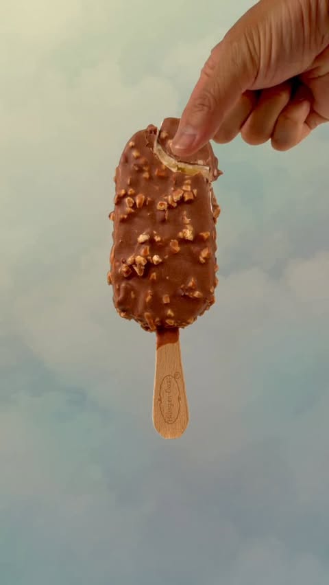 Instagram post by @ed.it.son for Häagen-Dazs Ice Cream. Caption reads: One ingredient at a time...until it becomes ✨that✨....
