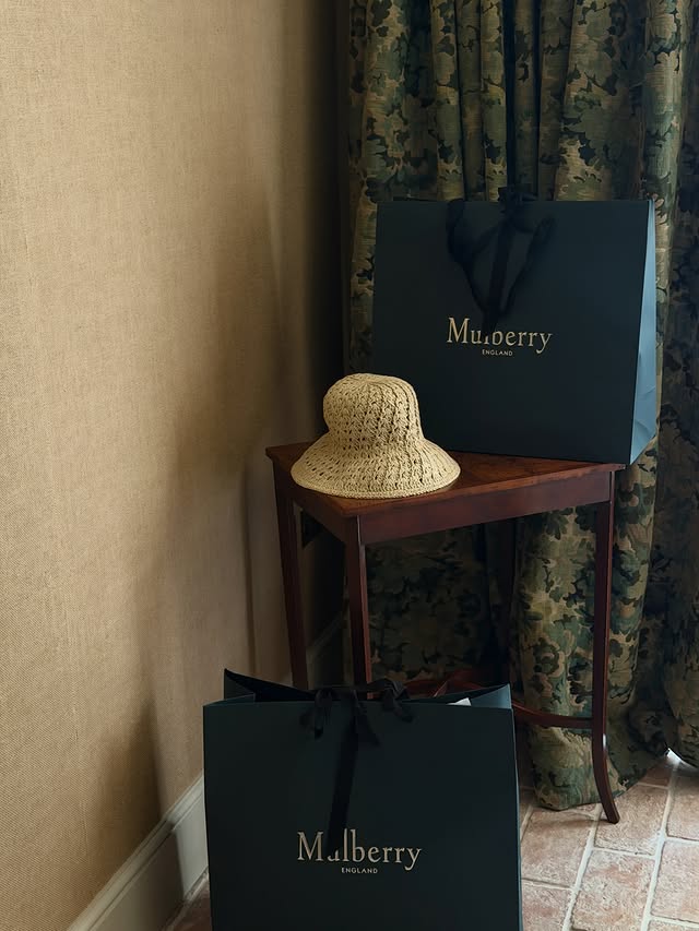 Instagram post by @lydia for Mulberry. Caption reads: A trip down memory lane Ad @mulberryengland What a....