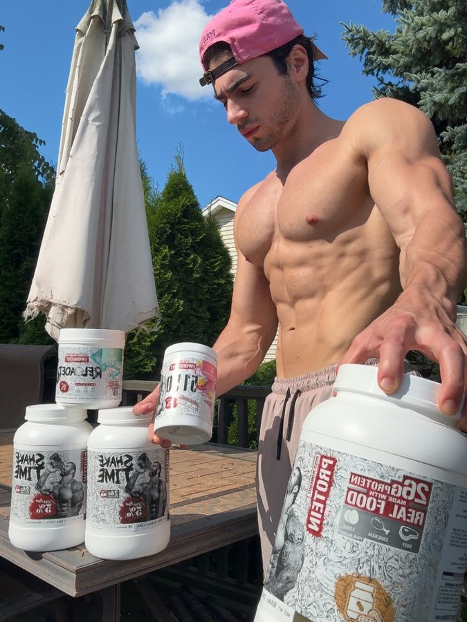 Instagram post by @angelo.lebronn for 5% Nutrition. Caption reads: So hype to finally announce I am now sponsored by....