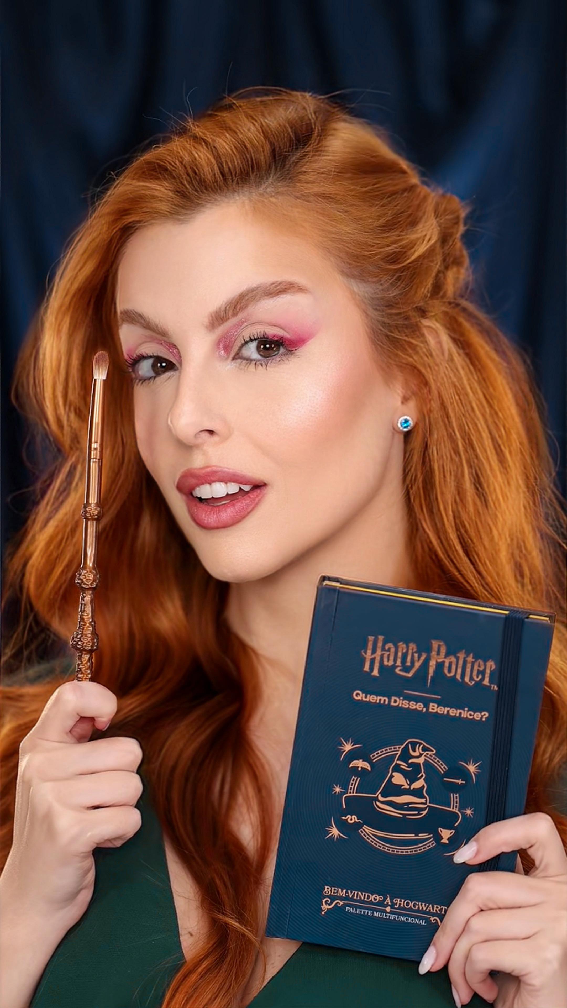 Instagram post by @julianamotta for Quem Disse, Berenice. Caption reads: A collab mais esperada está de volta: Quem Disse,....