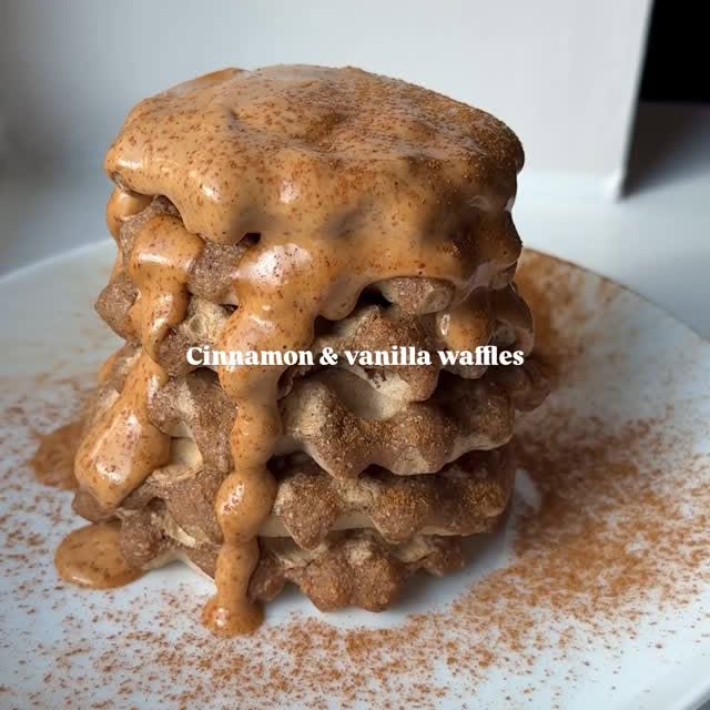 Instagram post by @breakfastwithaimeelou for Veloforte. Caption reads: Cinnamon & vanilla waffles! First time trying....