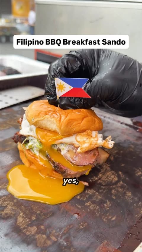 Instagram post by @kingshawaiianfoodservice for KING'S HAWAIIAN. Caption reads: Filipino breakfast meets BBQ all in a bun 🔥🇵🇭....