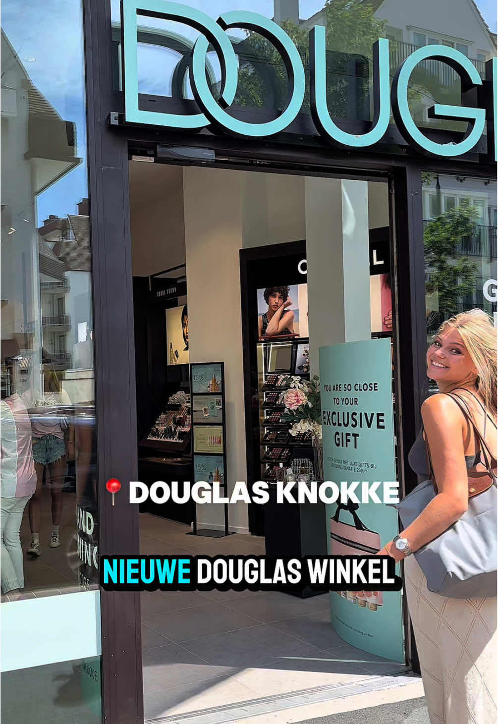 TikTok post by @juliette.schol for DOUGLAS. Caption reads: Nieuwe Douglass winkel in Knokke!!!🤩 Je kan in de....