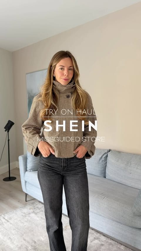 Instagram post by @carolinapiazentin_ for MISSGUIDED. Caption reads: #ad SHEIN MISSGUIDED Try on Haul I’m obsessed with....