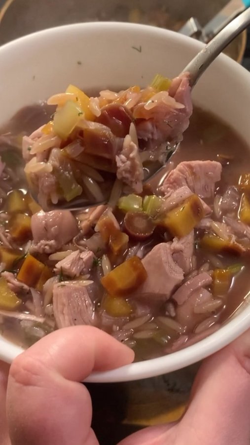 Instagram post by @simplysarahhart for Better Than Bouillon. Caption reads: Halloween chicken noodle soup
Ingredients:
1 tbsp....