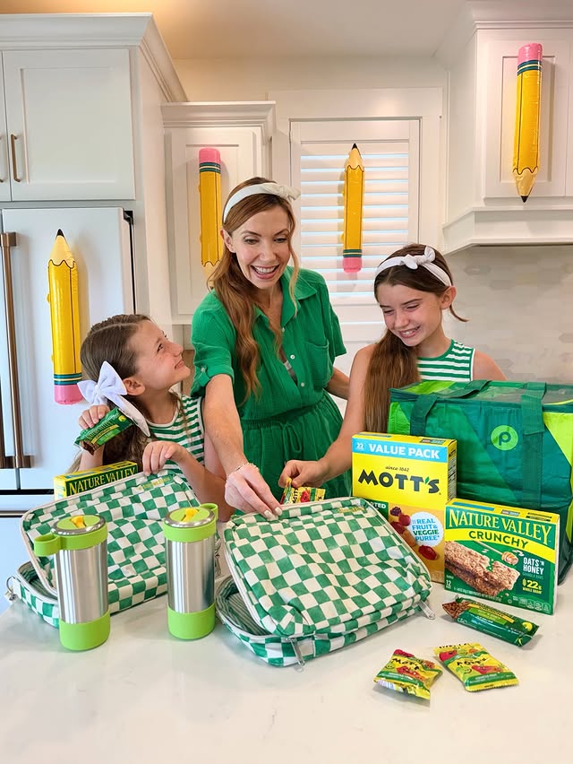 Instagram post by @rosiemaxhimer for Publix Super Markets. Caption reads: #ad Lunch packing season is officially back!....