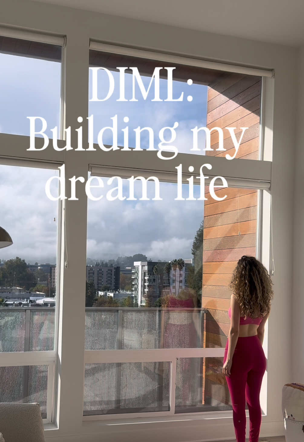 TikTok post by @paulinat for ONE SOL. Caption reads: [...] dream life, day by day 🫶🏻 Creatine: @One....