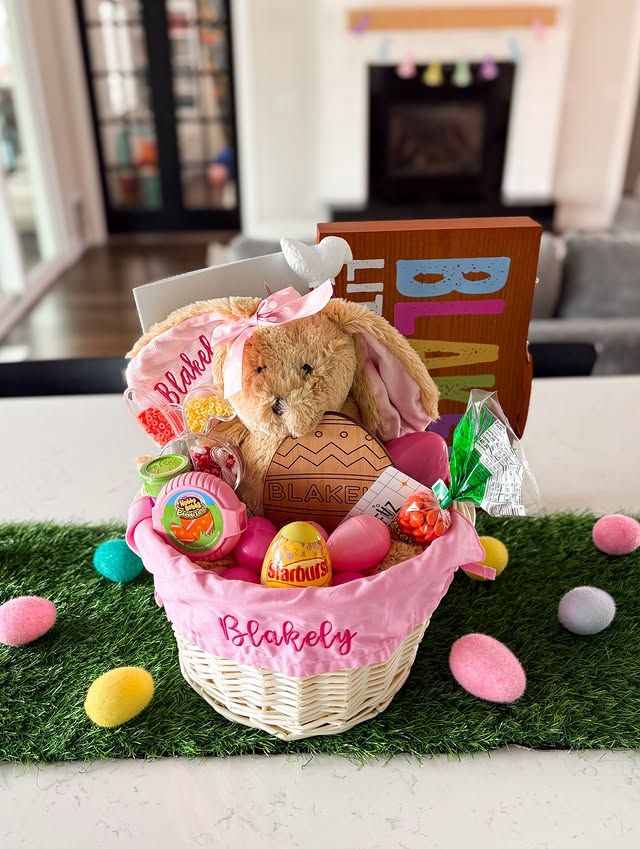 Instagram post by @shelbsbarlow for PersonalizationMall.com. Caption reads: #ad I’m making my daughter’s Easter basket....