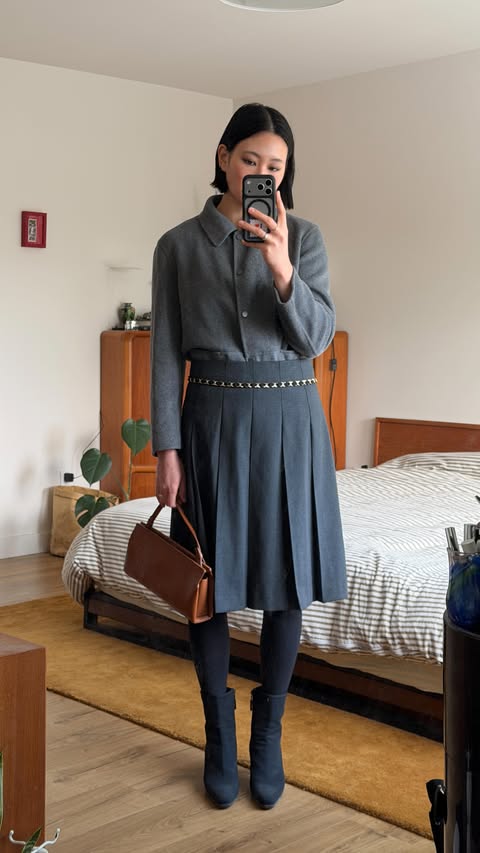 Instagram post by @imalyssalau for Prada. Caption reads: [...] jacket*
@chanelofficial belt*
secondhand....