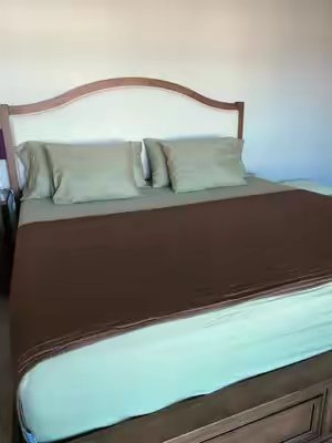TikTok post by @sandhya_poudel87 for Shilucheng Home. Caption reads: [...] bamboo sheets. @Shilucheng Bedding....