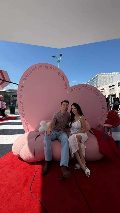 Instagram post by @chelseadblackwell for Uber Eats. Caption reads: [...] Valentine’s Day deals from @uber and....