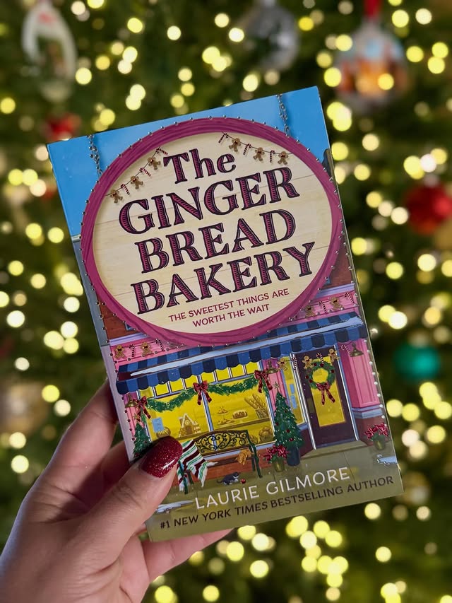 Instagram post by @bernluvsbooks for Libro.fm. Caption reads: 🎄 𝐌𝐞𝐫𝐫𝐲 𝐂𝐡𝐫𝐢𝐬𝐭𝐦𝐚𝐬 𝐄𝐯𝐞....