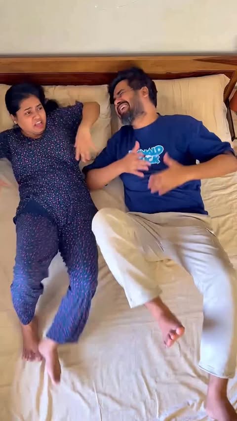 Instagram post by @sunraah for Jar App. Caption reads: Biwi ki Chori 😂 #reels #reel #wife #funny #comedy.