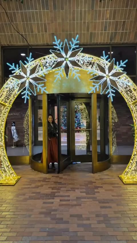 Instagram post by @sincerelyreneze for Hilton Hotels & Resorts. Caption reads: #HiltonPartner @Hilton really knows how to do the....