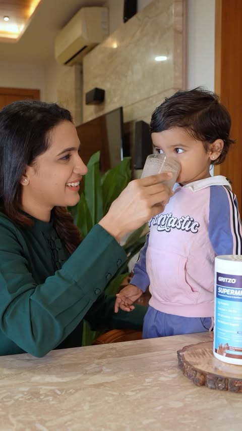 Instagram post by @avyanna_girl for GRITZO. Caption reads: [...] ka dhyaan rakhna zaroori hai. #AD....