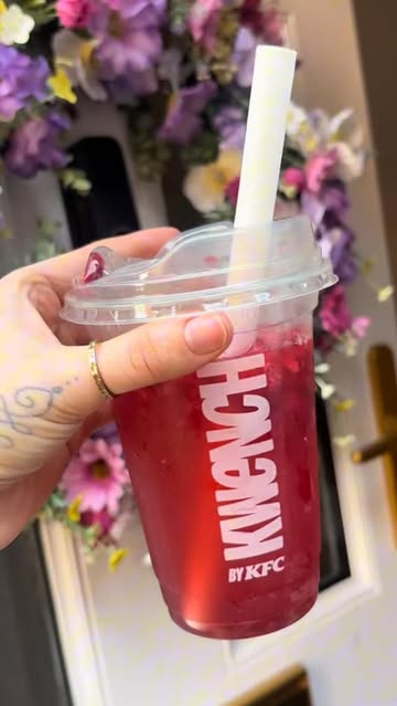 Instagram post by @missjazminerose for KFC. Caption reads: AD KFC KWENCH 🥤☀️ your reminder to stay hydrated....