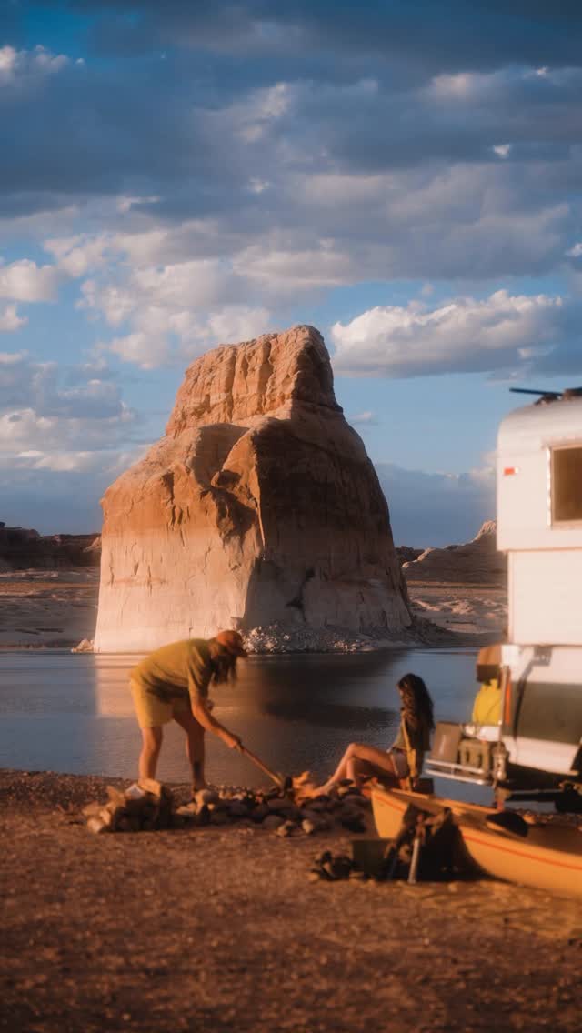 Instagram post by @braybraywoowoo for Corona. Caption reads: 🌲 NATURE 🏝️

I don’t know how to put into words....