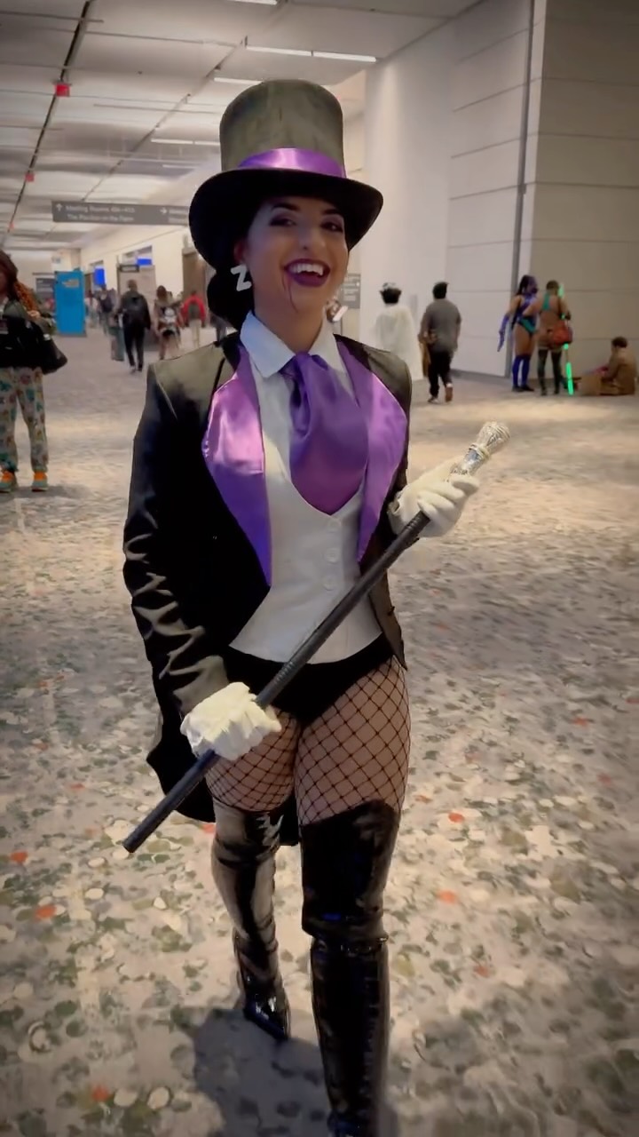 Instagram post by @heyitslilly for Halloween Costumes. Caption reads: Happy #witchwednesday from Z 💜✨

Halloween is in....