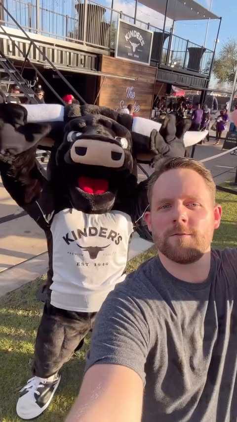 Instagram post by @thebkydpalate for Kinder's. Caption reads: Join me at the LSU vs UH bowl game 🔥🏈 Let’s get....