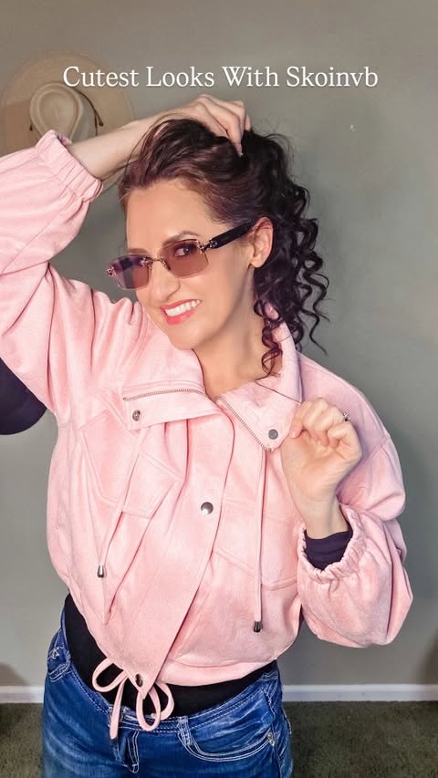 Instagram post by @theclassymamabear for Amazon. Caption reads: ♥️Check out these two super cute jackets!! ad. Can....