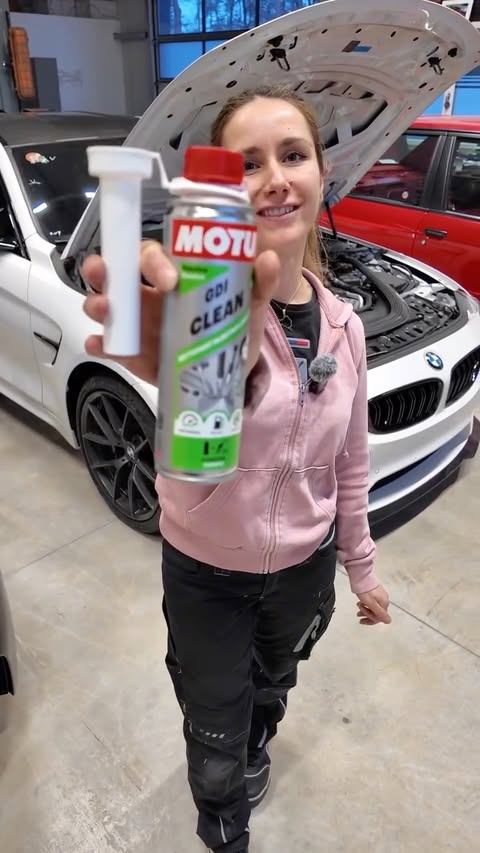 Instagram post by @motuldeutschland for Motul. Caption reads: [...] build-up does to a GDI engine and how Motul....