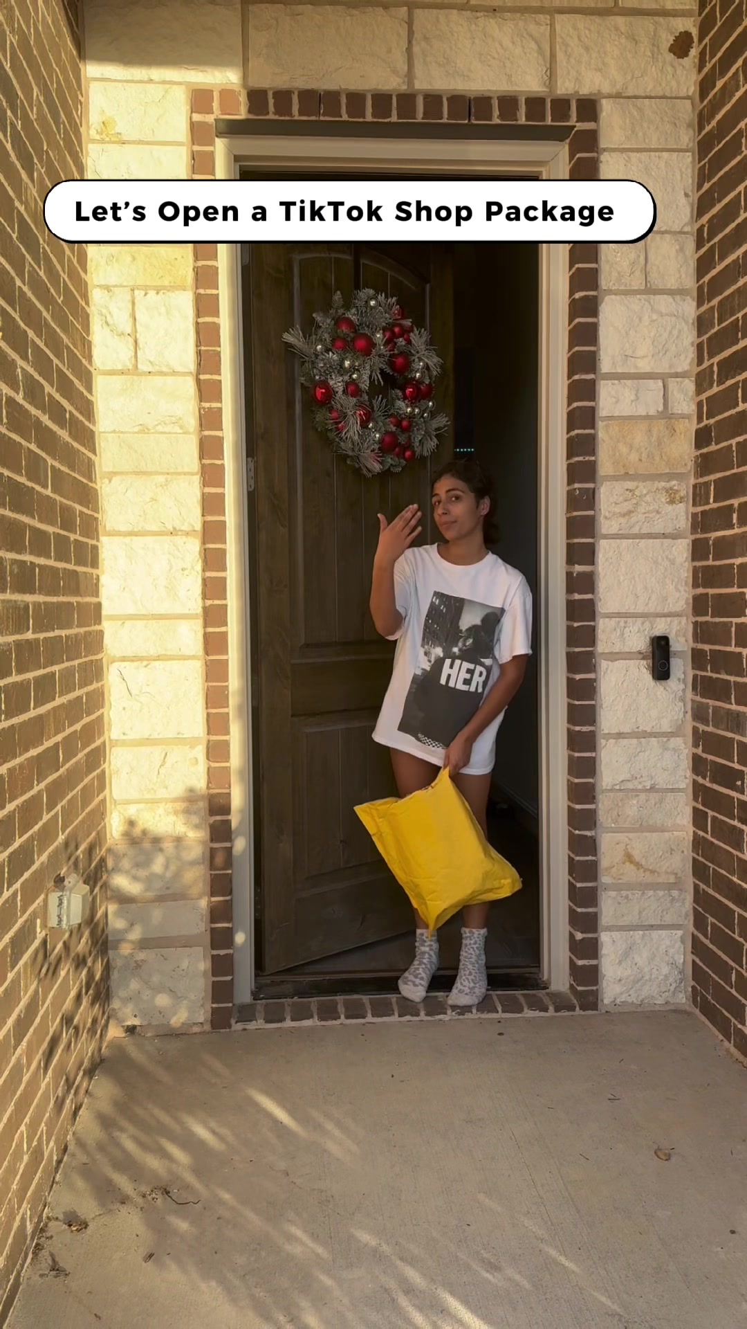 TikTok post by @tabathaleal for Sandjest. Caption reads: Perfect gift if you ask me 😍😍 @SANDJEST  . .....