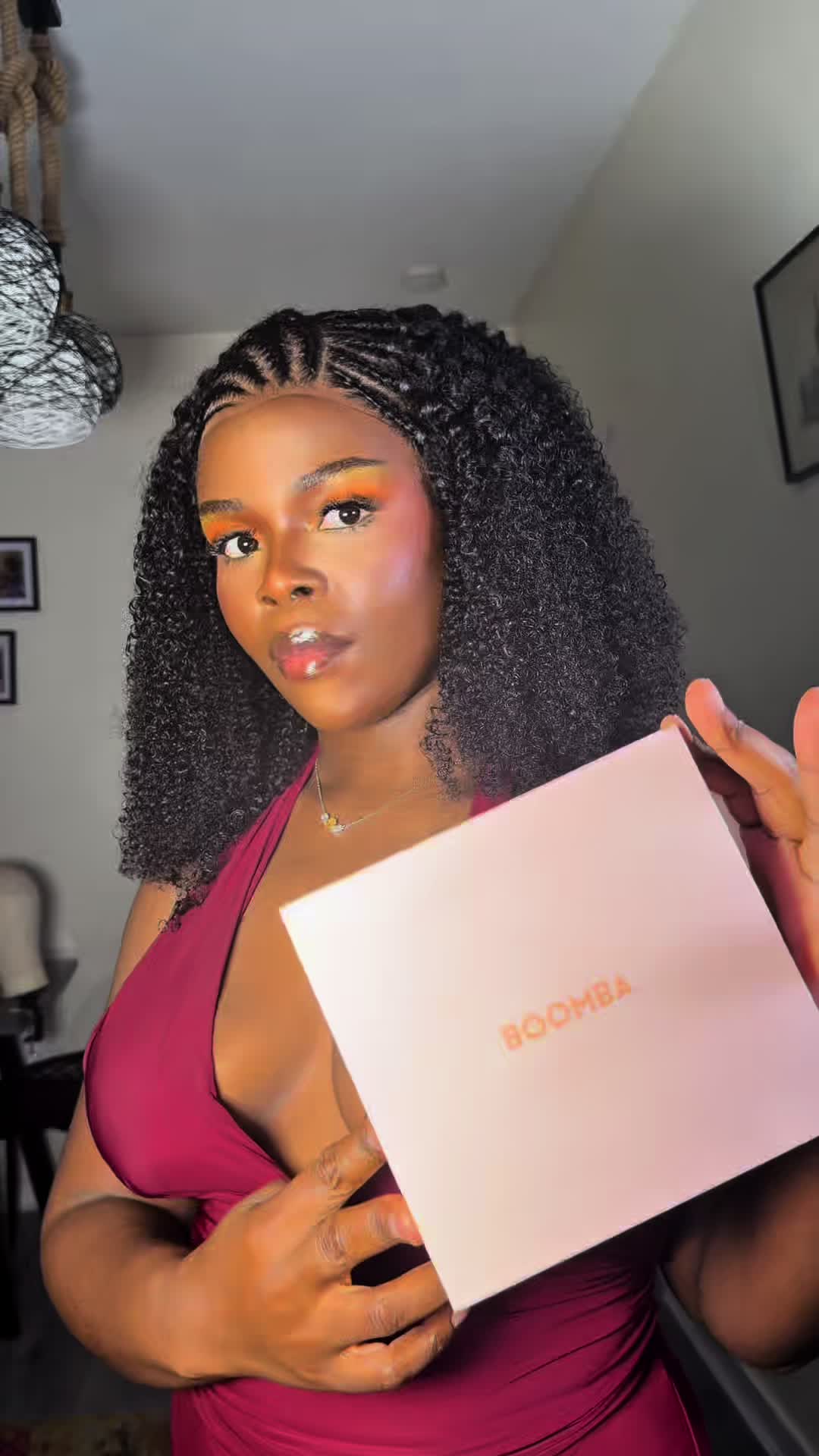 TikTok post by @tess_banks_ for Boomba. Caption reads: [...] confident rocking v neck dresses using....