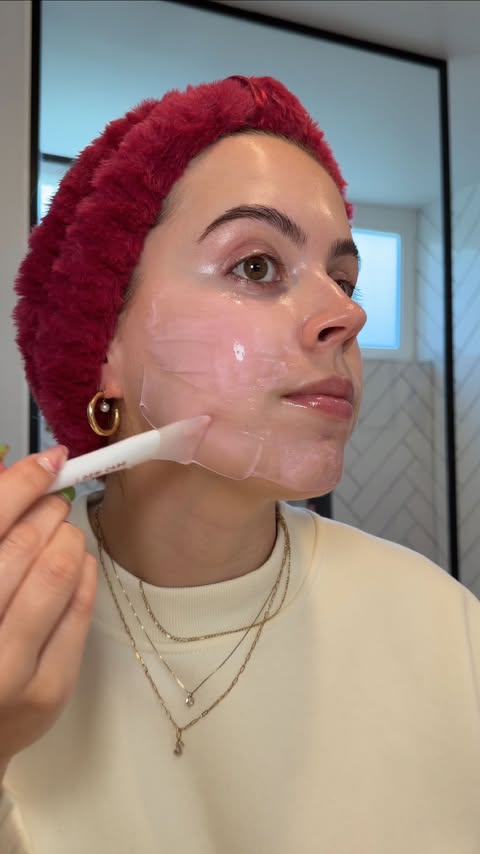 Instagram post by @sydney_heinemann for I Dew Care. Caption reads: skincare but make it cute AND effective @idewcare....