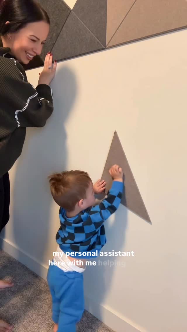 Instagram post by @emskingg for Felt Right. Caption reads: I am in LOVE with how this piece from....