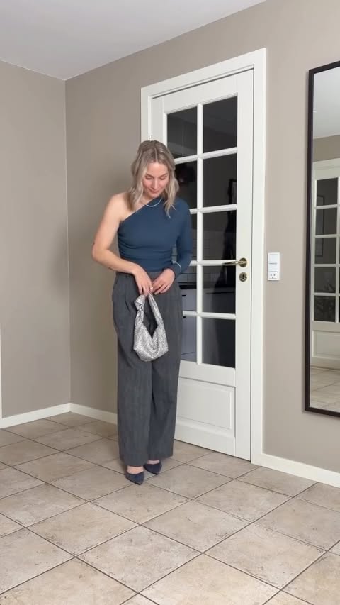 Instagram post by @useless_dk for Shaping New Tomorrow. Caption reads: Stay until the end for a little try-on ✨🫶🏻 can’t....