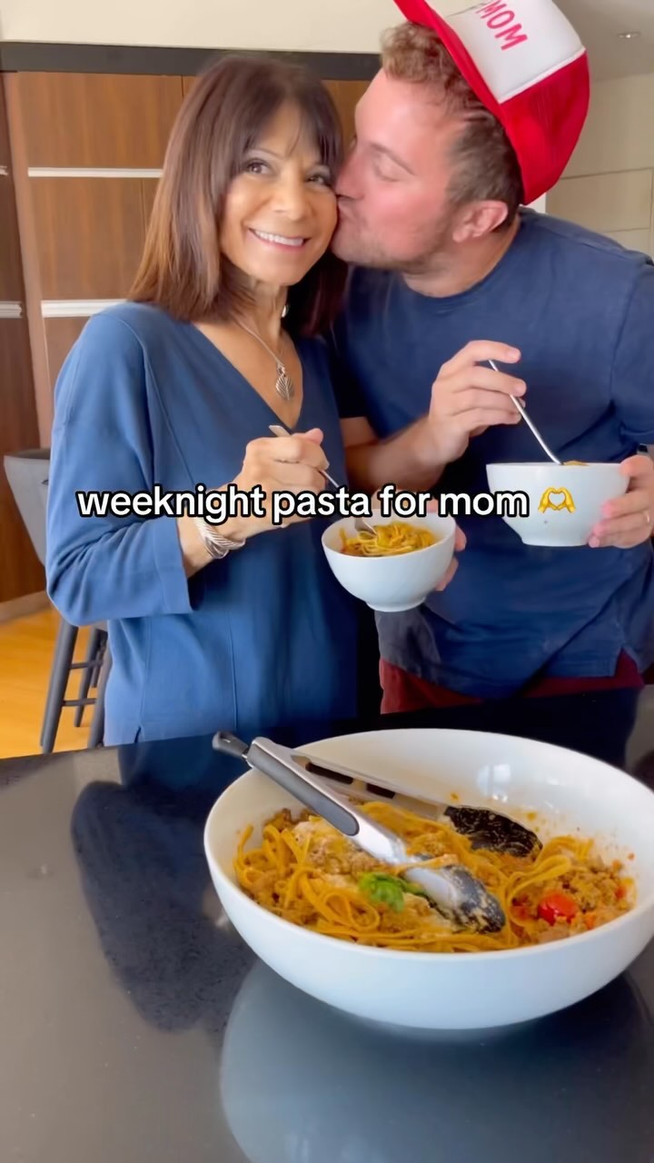 Instagram post by @theshayspence for Blue Apron. Caption reads: an easy weeknight pasta dinner for mom! this....