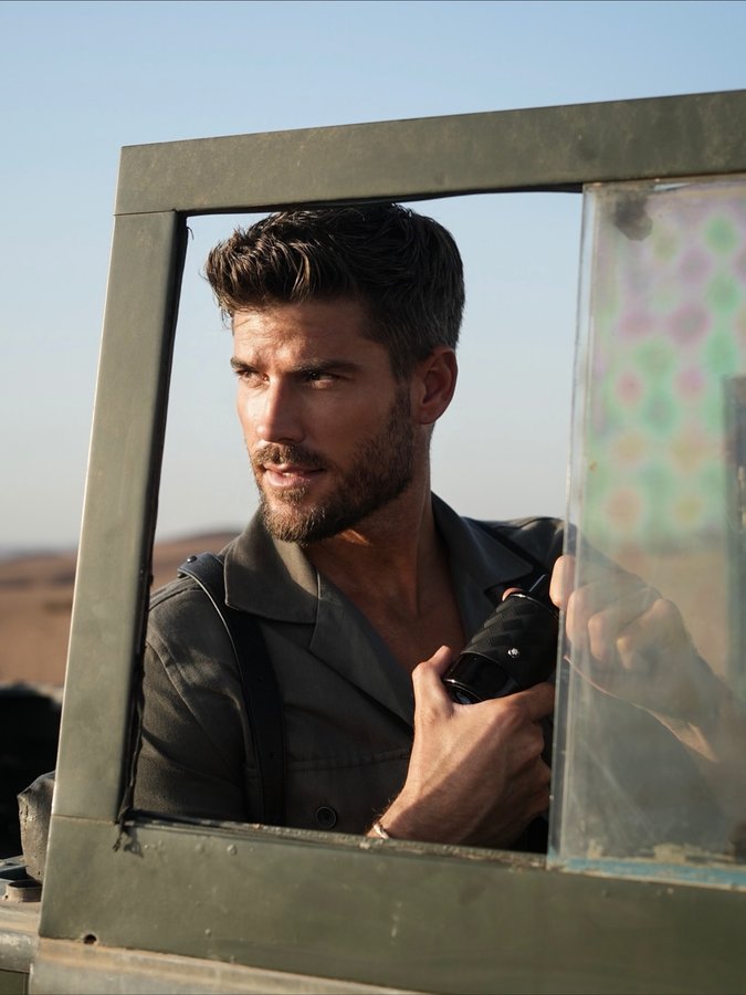 Instagram post by @kevinlutolf for Montblanc. Caption reads: 🏜️Between the peaks of the Atlas and the silence....