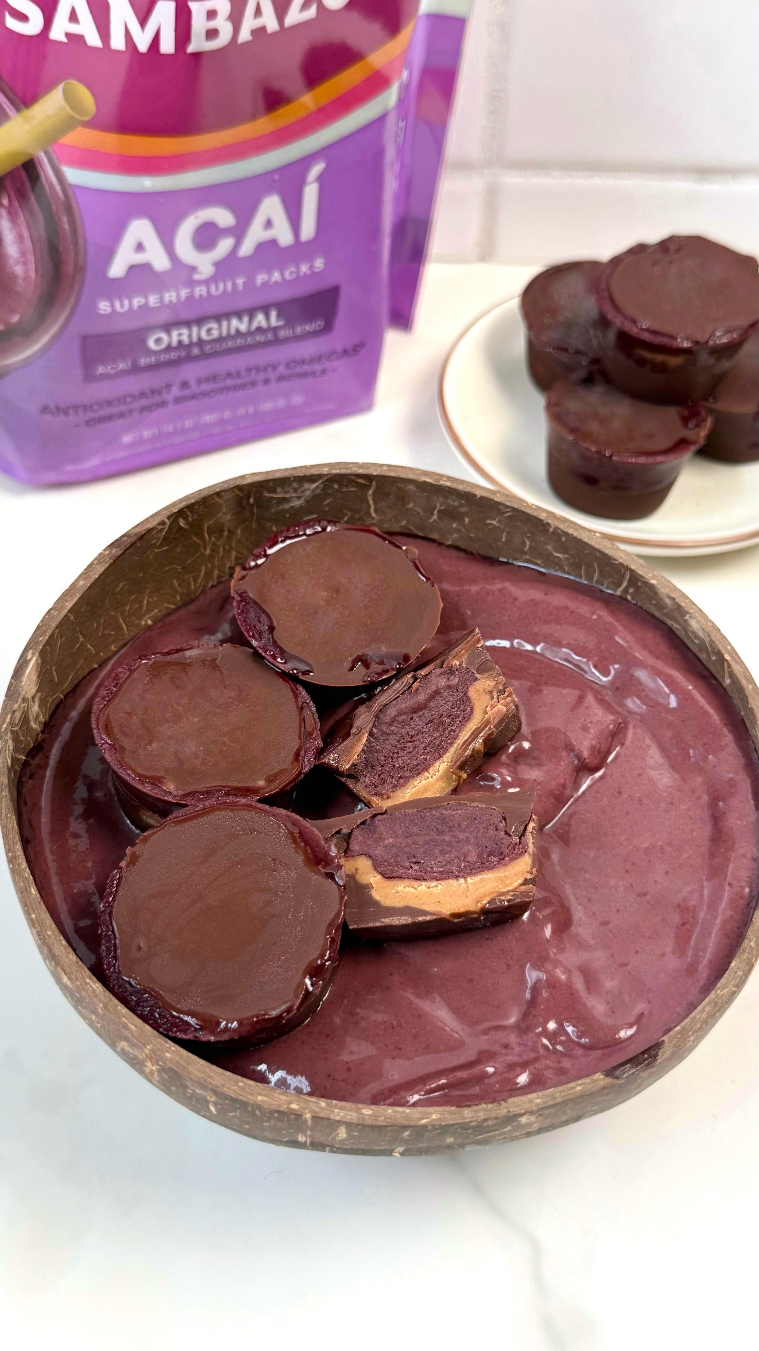 Instagram post by @behindthesnack for SAMBAZON. Caption reads: [...] 😍 I used my go-to açaí packets from....